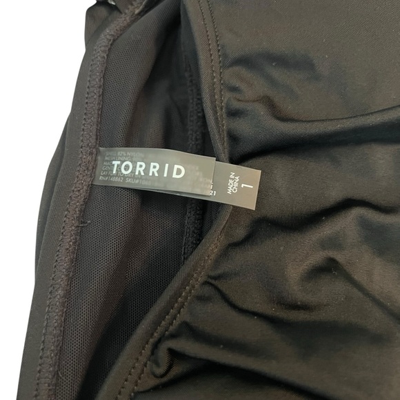 Torrid Black Plus Size 1 Swim Top Flowy Ruffle Tankini Style - Picture 5 of 7